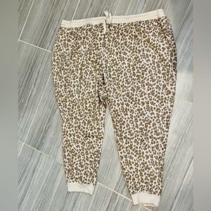 Old Navy cheetah joggers